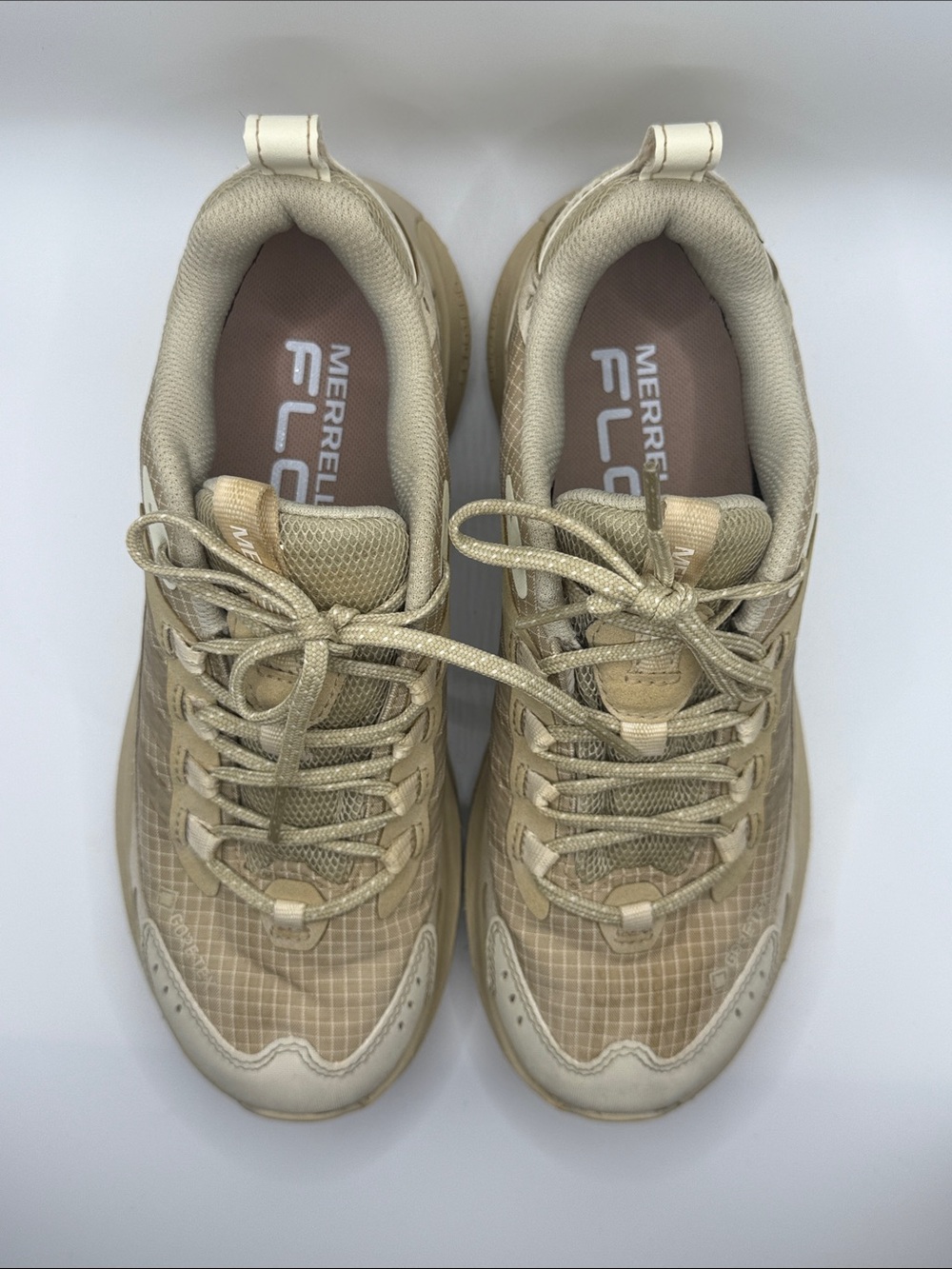 Merrell woman’s Tan Trail Hiker Sneakers size 7.5